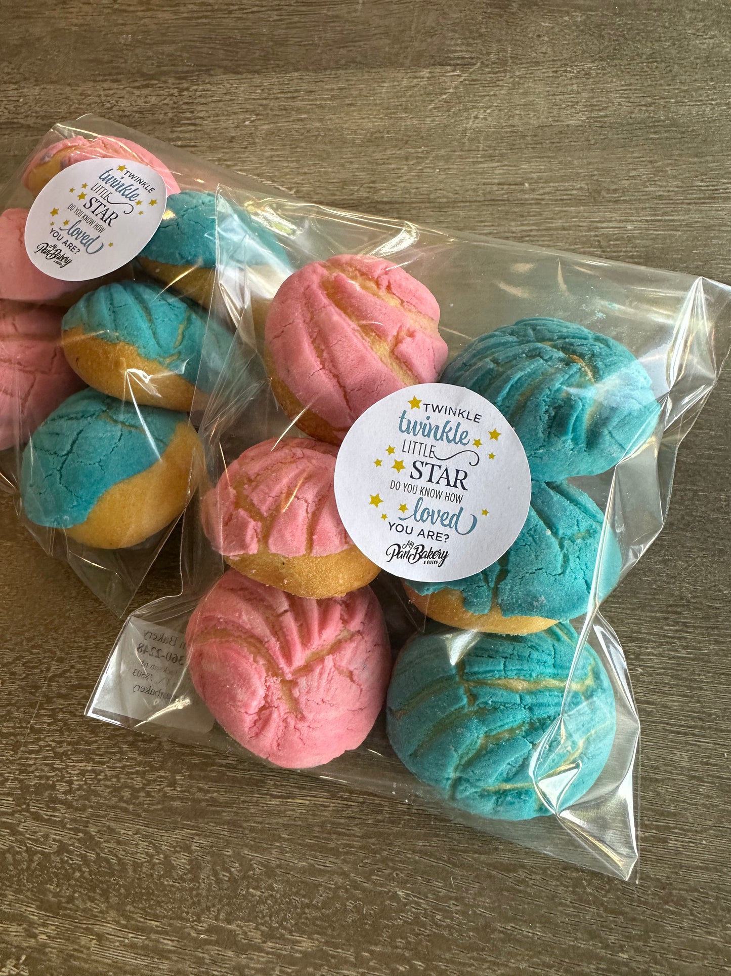 15 Bolsitas 6 mini Conchitas con su sticker / Gender Reveal